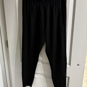 Victoria’s Secret ultimate leggings